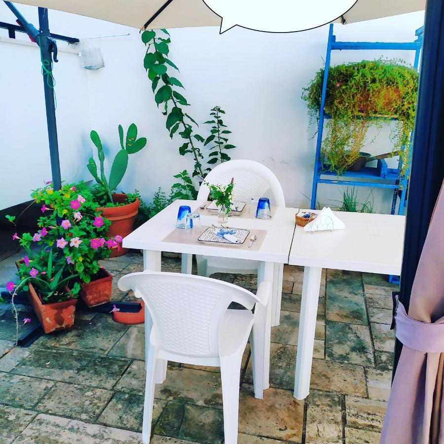 A Casa Di Gio Bed & Breakfast Lecce Bagian luar foto