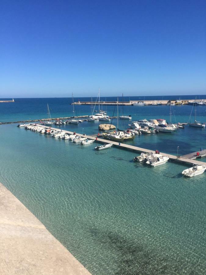 A Casa Di Gio Bed & Breakfast Lecce Bagian luar foto