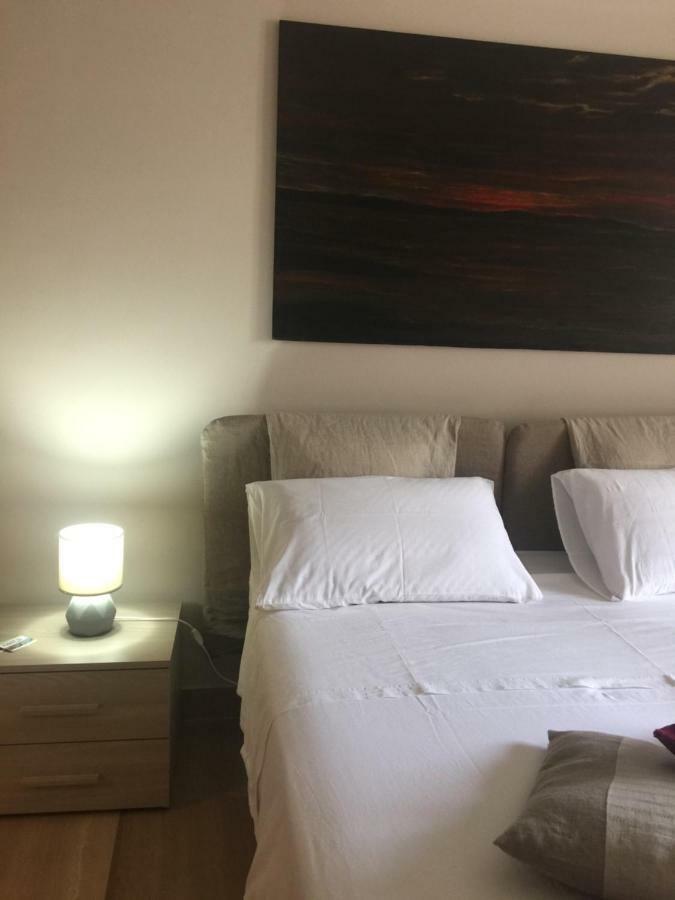 A Casa Di Gio Bed & Breakfast Lecce Bagian luar foto